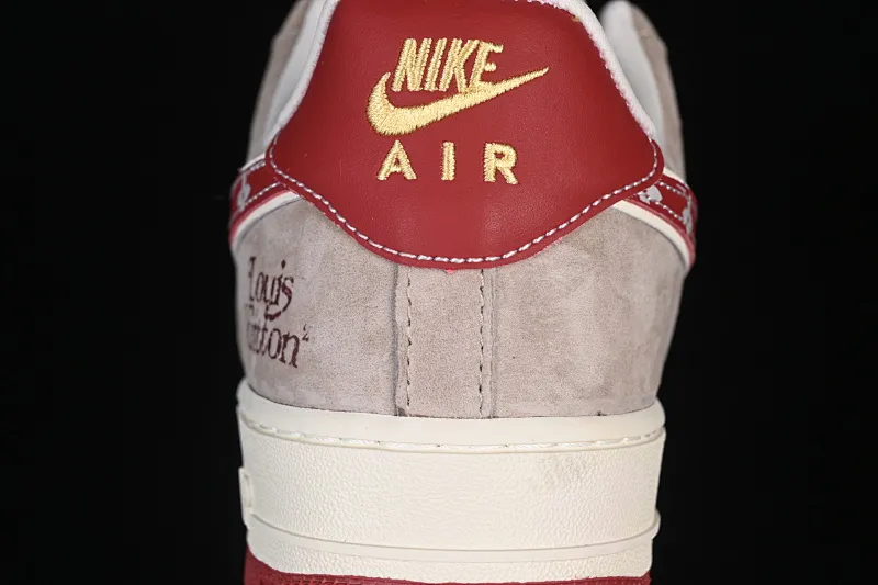 All categories Nk Air Force 1 Air Force series Nk Air Force 1 Low Air Force low-top Nike Air Force 1'07 Low gray red suede Air Force 1 low-top casual sneakers KL1688-002